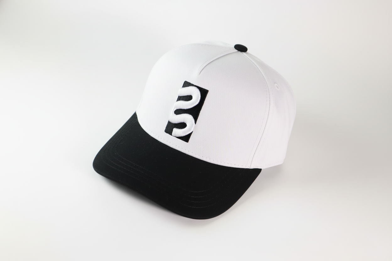 Gorra Blanco y Negro Premium | Logo Bordado 3D | Unisex | Stylacho