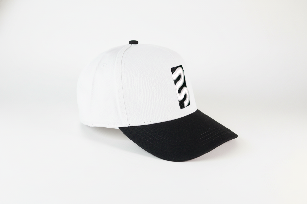 Gorra Blanco y Negro Premium | Logo Bordado 3D | Unisex | Stylacho
