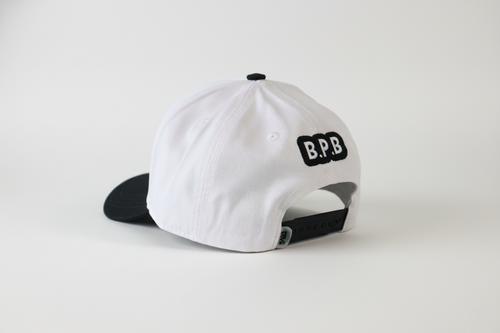 Gorra Blanco y Negro con Logo Bordado 3D Lateral | Edición Premium | Stylacho