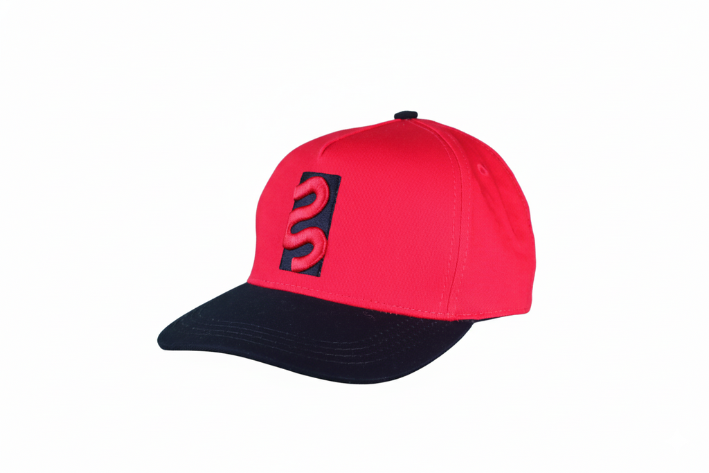 Gorra Roja con Visera Negra y Logo Bordado | Edición Premium | Stylacho